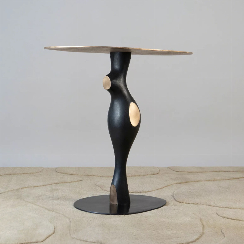 "Bella" Gueridon in bronze 73.7 × 73.7 × 53.3 cm